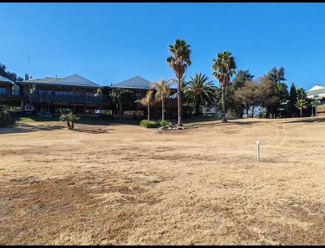 4 BEDROOM TOWNHOUSE FOR SALE IN THREE RIVERS EAST